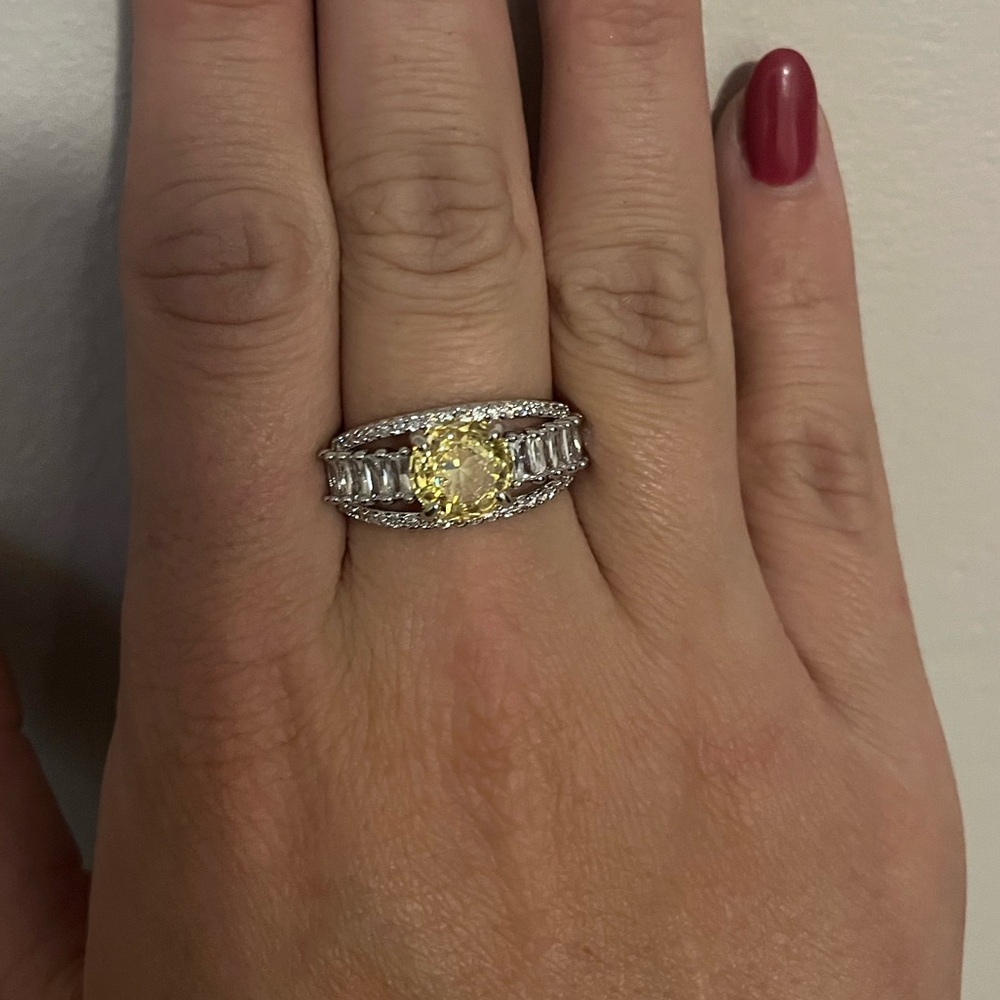 Bomb Party Ring - Can’t hold me down Size 8
